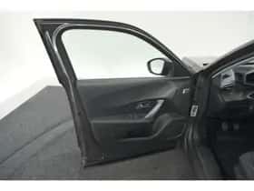 Peugeot 2008 (2020) thumbnail 64