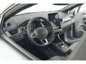 Renault Captur (2025) thumbnail 2