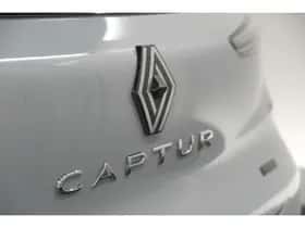 Renault Captur (2025) thumbnail 4