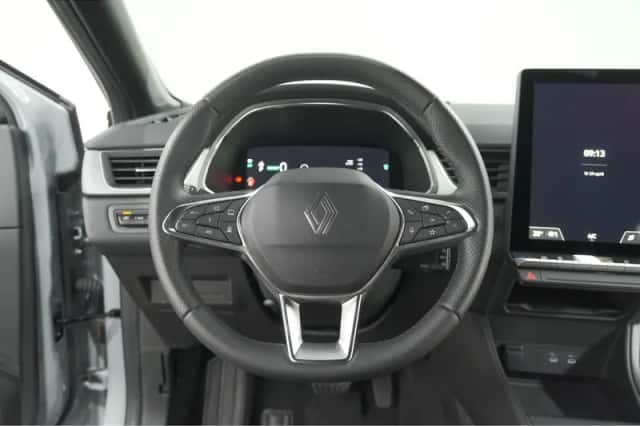 Renault Captur (2025) thumbnail 31