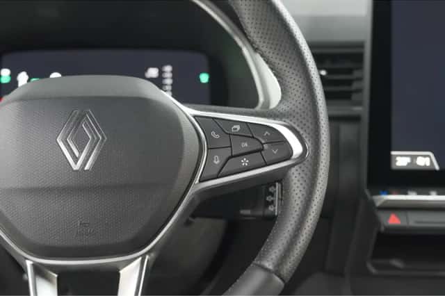 Renault Captur (2025) thumbnail 33
