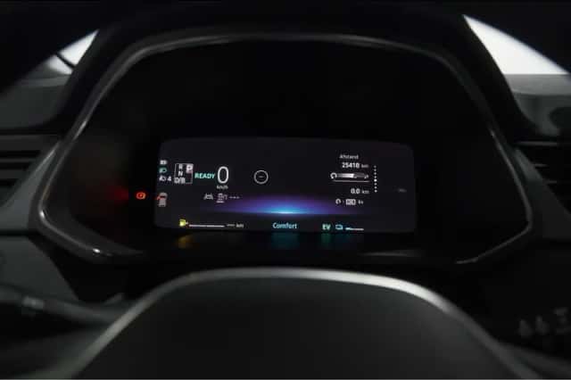 Renault Captur (2025) thumbnail 39