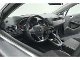 Renault Clio (2021) thumbnail 2