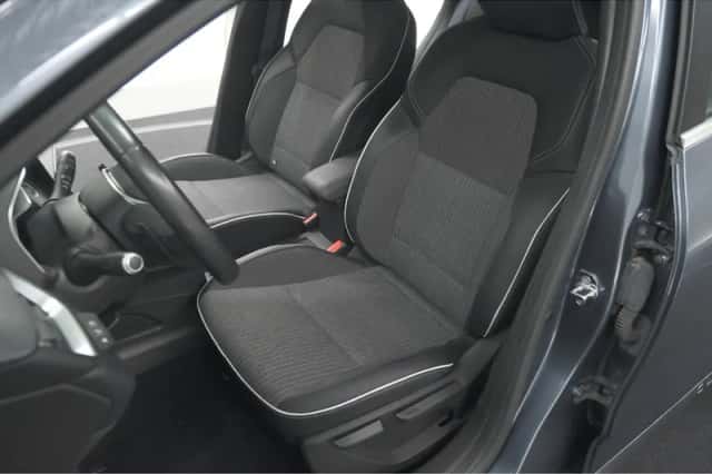 Renault Clio (2021) thumbnail 21