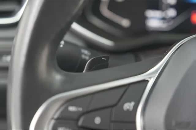 Renault Clio (2021) thumbnail 28