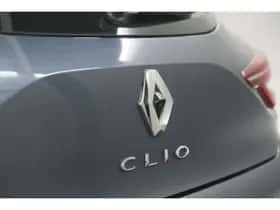 Renault Clio (2021) thumbnail 4