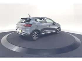 Renault Clio (2021) thumbnail 5