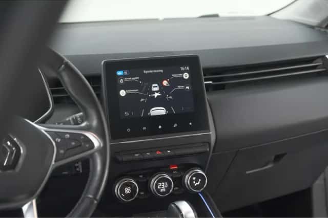 Renault Clio (2021) thumbnail 53