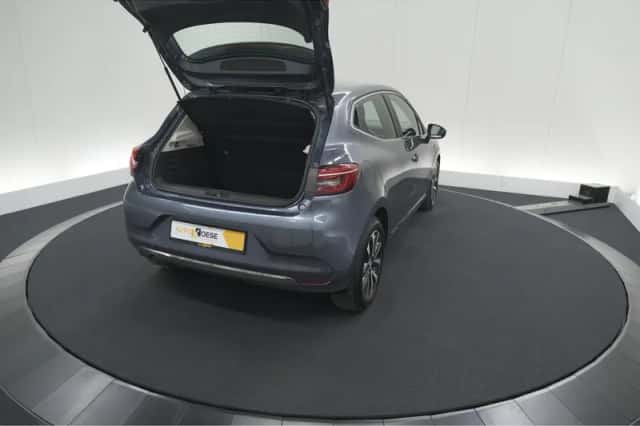 Renault Clio (2021) thumbnail 63