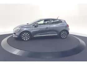 Renault Clio (2021) thumbnail 71