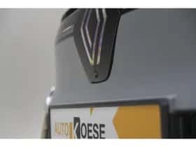 Renault Mégane E-Tech (2023) thumbnail 4