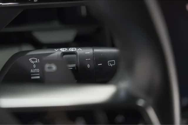 Renault Mégane E-Tech (2023) thumbnail 37