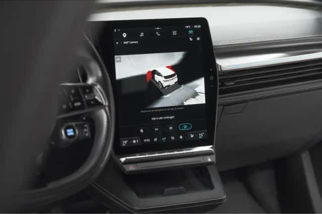Renault Mégane E-Tech (2023) thumbnail 55