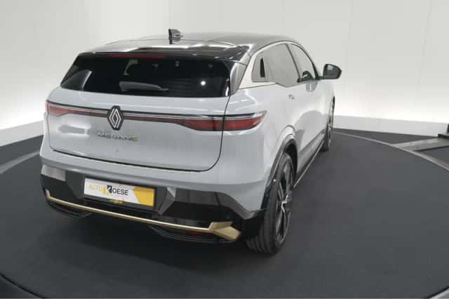 Renault Mégane E-Tech (2023) thumbnail 61