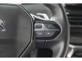 Peugeot 3008 (2021) thumbnail 32
