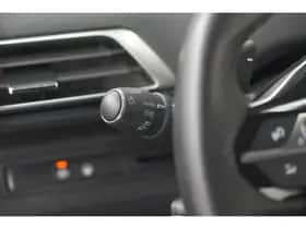 Peugeot 3008 (2021) thumbnail 35