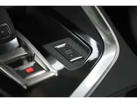 Peugeot 3008 (2021) thumbnail 42