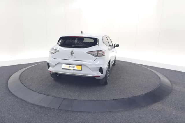Renault Clio (2025) thumbnail 9