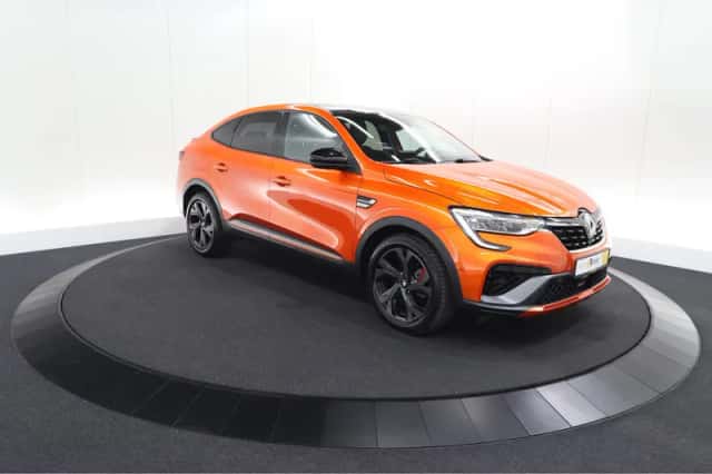 Renault Arkana (2022) thumbnail 6