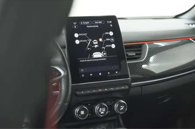Renault Arkana (2022) thumbnail 62