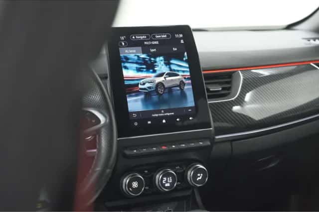 Renault Arkana (2022) thumbnail 64