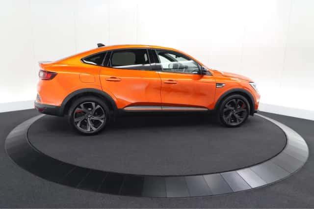 Renault Arkana (2022) thumbnail 8