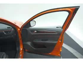 Renault Arkana (2022) thumbnail 74