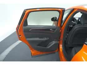 Renault Arkana (2022) thumbnail 75