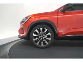 Renault Austral (2023) thumbnail 17