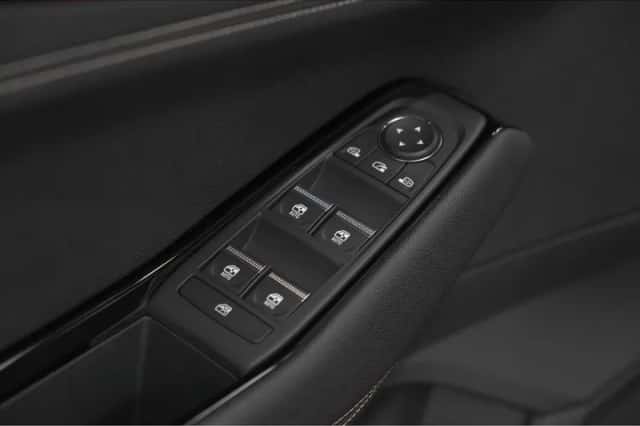 Renault Austral (2023) thumbnail 22