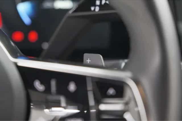 Renault Austral (2023) thumbnail 32