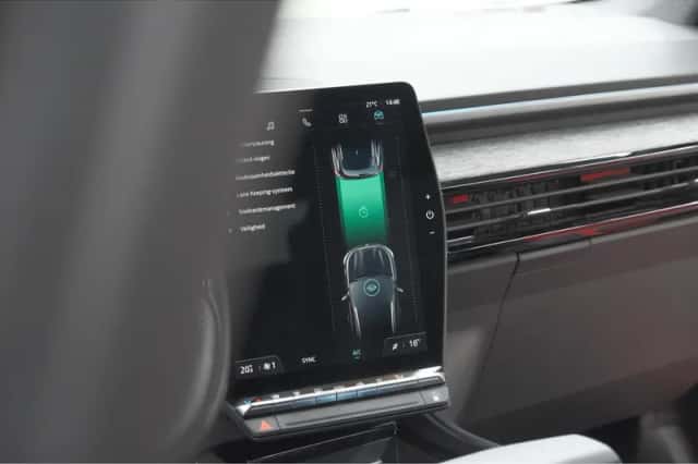 Renault Austral (2023) thumbnail 50
