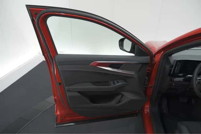 Renault Austral (2023) thumbnail 59