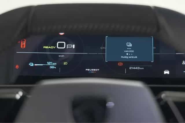 Peugeot e-3008 (2024) thumbnail 33