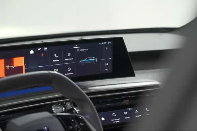Peugeot e-3008 (2024) thumbnail 42