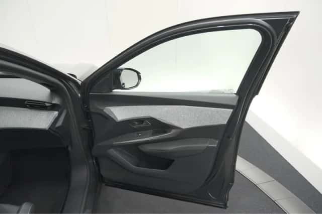 Peugeot e-3008 (2024) thumbnail 55