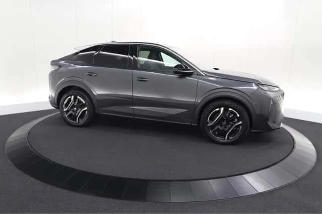 Peugeot e-3008 (2024) thumbnail 7