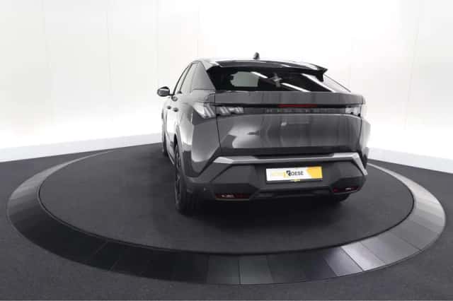 Peugeot e-3008 (2024) thumbnail 10