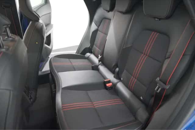 Renault Captur (2021) thumbnail 30
