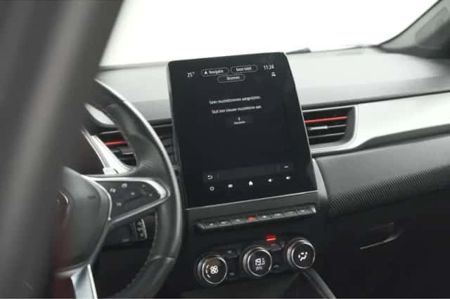 Renault Captur (2021) thumbnail 55
