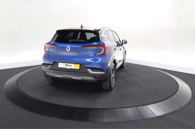 Renault Captur (2021) thumbnail 9
