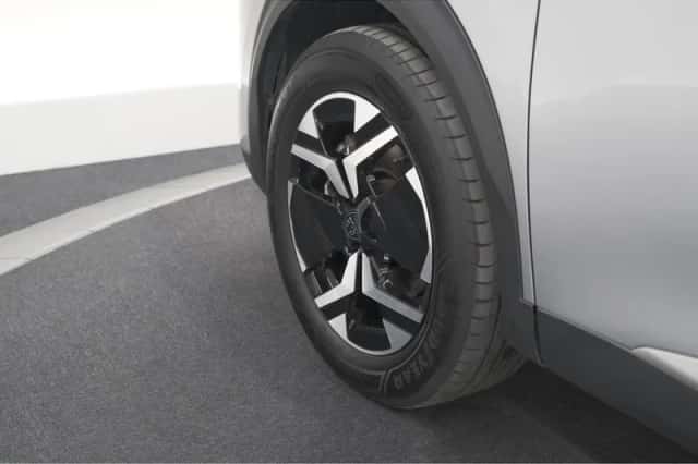 Peugeot 2008 (2025) thumbnail 16