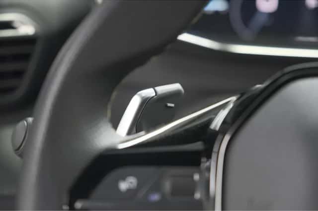 Peugeot 2008 (2025) thumbnail 30