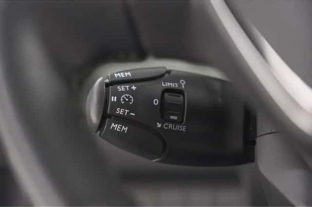 Peugeot 2008 (2025) thumbnail 34
