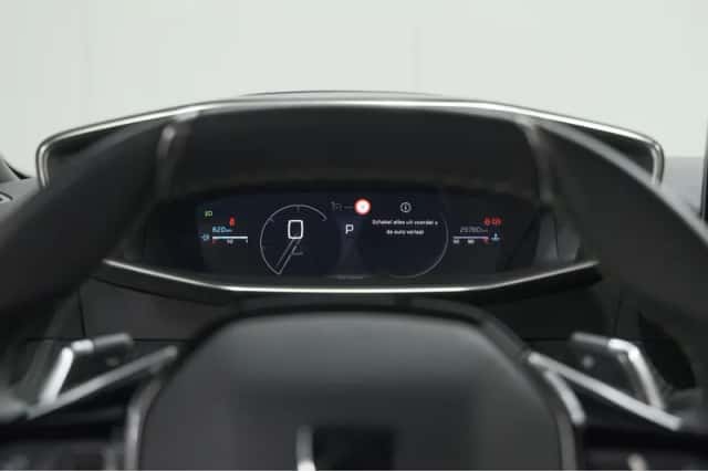 Peugeot 2008 (2025) thumbnail 36