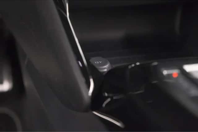Peugeot 2008 (2025) thumbnail 40