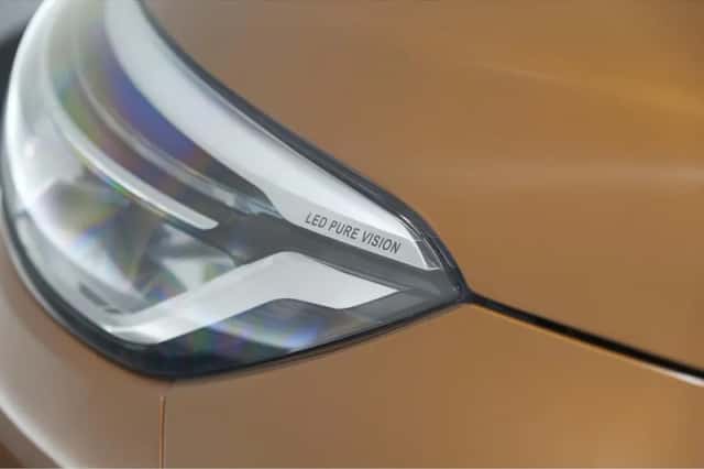 Renault Captur (2018) thumbnail 17
