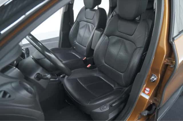 Renault Captur (2018) thumbnail 27
