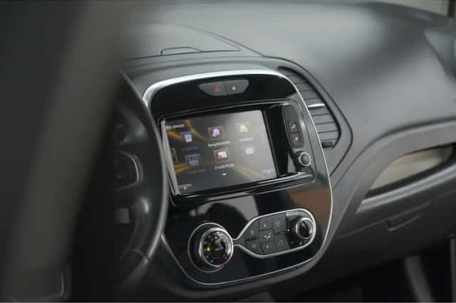 Renault Captur (2018) thumbnail 49