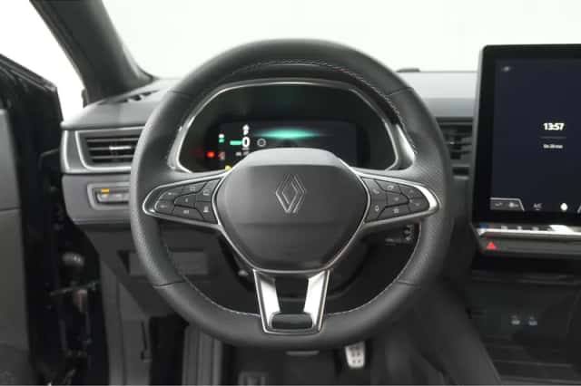Renault Captur (2025) thumbnail 32